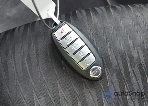 2018 Nissan Rogue S z USA, uszkodzony, nr VIN 5N1AT2MT9JC707086